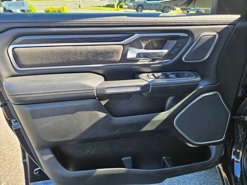 Used 2023 RAM 1500 Laramie AWD/4WD image 22