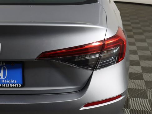 Used 2023 Honda Civic LX image 13