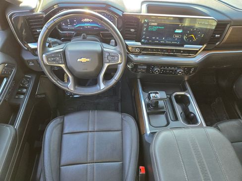 Used 2024 Chevrolet Silverado 1500 High Country AWD/4WD image 11