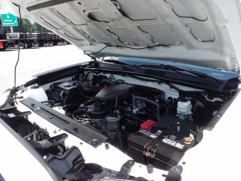 Used 2020 Toyota Tacoma SR RWD image 41
