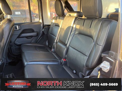 Used 2021 Jeep Wrangler Unlimited Rubicon 4xe w/ Steel Bumper Group image 9