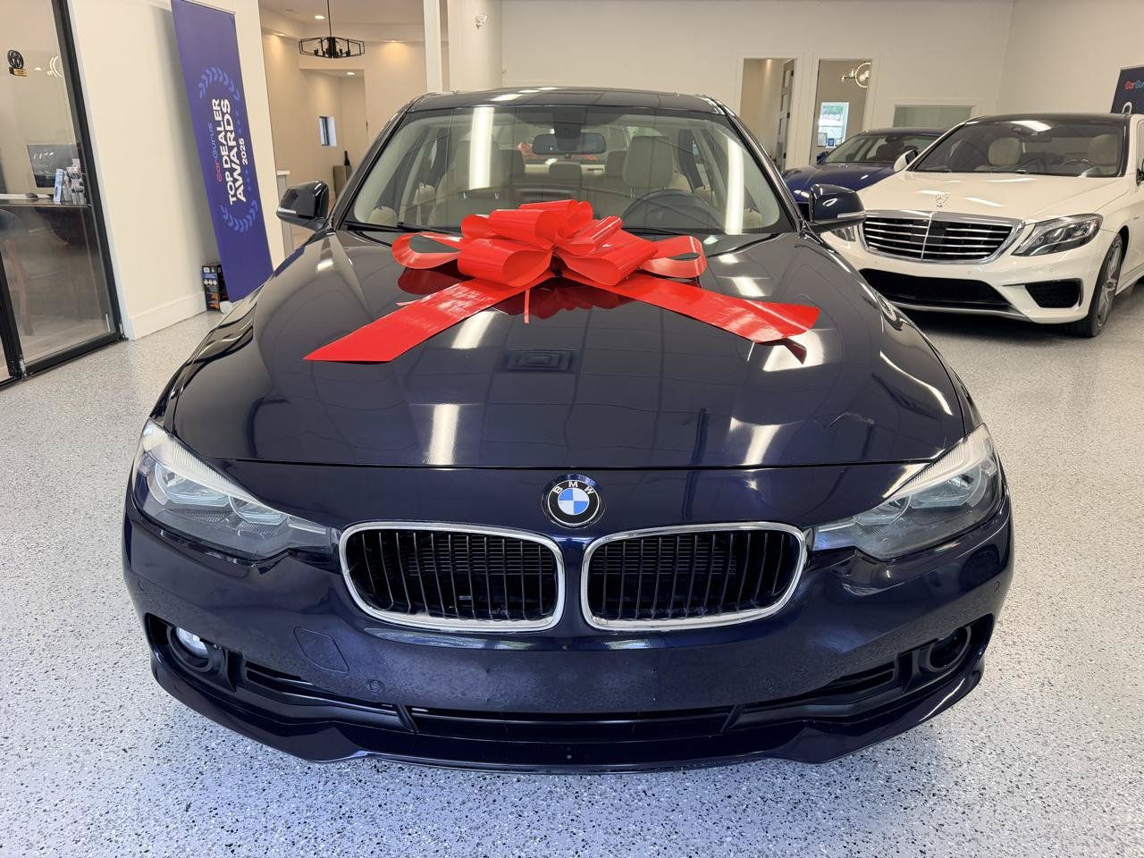 Used 2016 BMW 320i xDrive Sedan AWD/4WD image 12