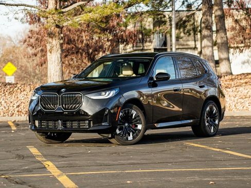 Used 2026 BMW X3 xDrive30 w/ M Sport Package image 1