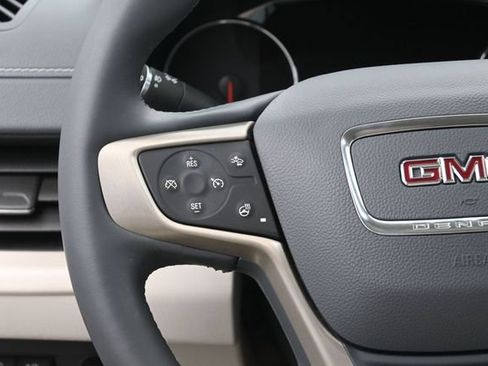 Used 2023 GMC Terrain Denali w/ Denali Premium Package AWD/4WD image 26