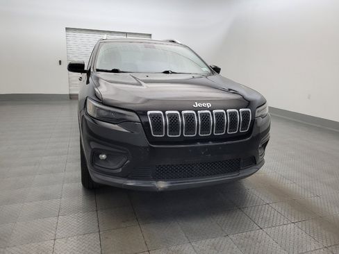 Used 2019 Jeep Cherokee Latitude w/ Popular Appearance Group AWD/4WD image 14