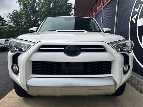Used 2020 Toyota 4Runner TRD Off-Road Premium w/ Moonroof Package AWD/4WD image 8
