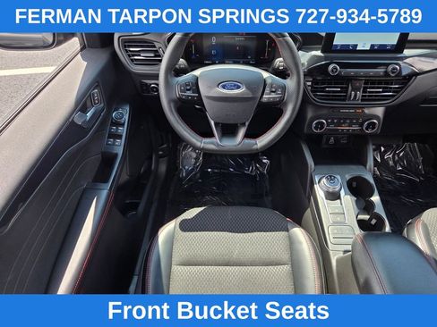 Used 2025 Ford Escape ST-Line Select AWD/4WD image 17