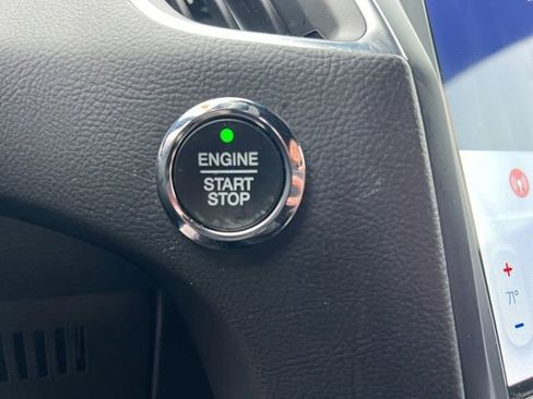 Used 2022 Ford Edge ST w/ Equipment Group 401A image 18