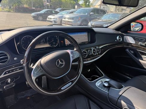 Used 2014 Mercedes-Benz S 550 Sedan image 14