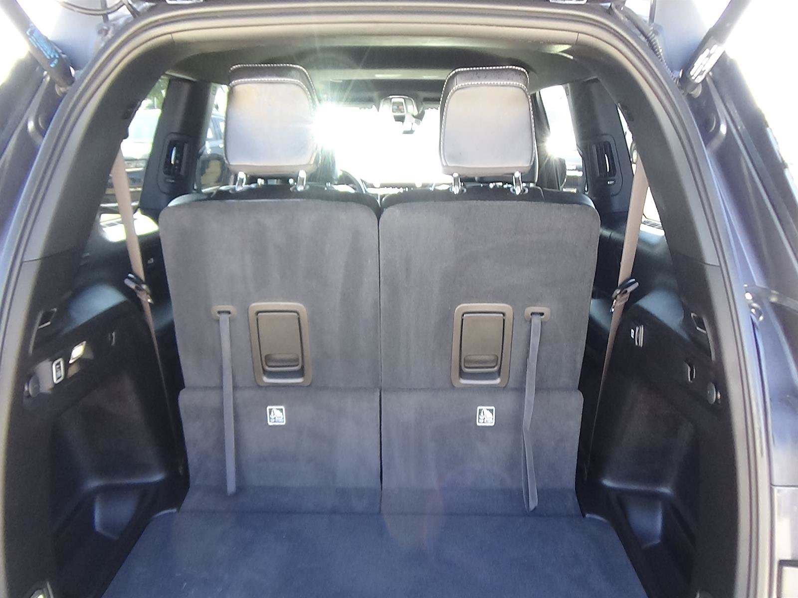 Used 2025 Jeep Grand Cherokee L Altitude AWD/4WD image 11