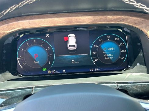 Certified 2024 Volkswagen Atlas SE FWD image 13