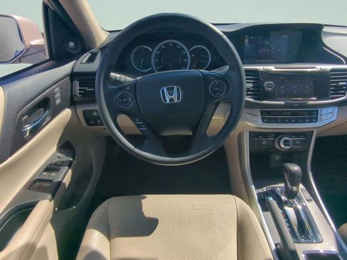 Used 2015 Honda Accord EX-L image 7