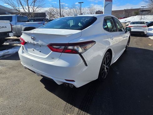 Certified 2023 Toyota Camry SE image 7