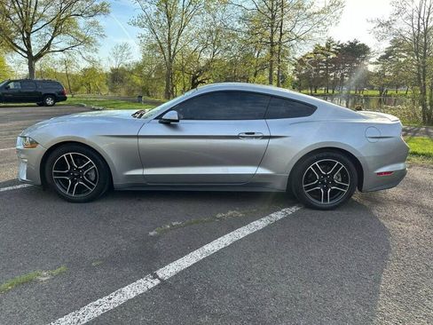 Used 2020 Ford Mustang Premium image 6