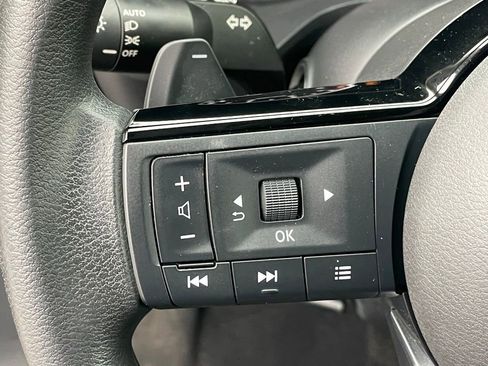 Certified 2023 Nissan Rogue SV AWD/4WD image 15