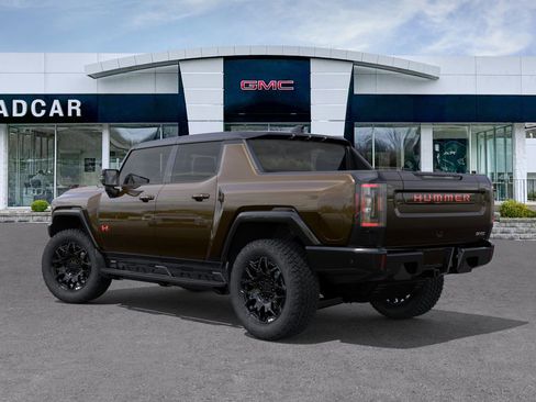 New 2026 GMC Hummer EV 4x4 Crew Cab w/ LPO, Sport Package image 27