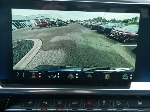 New 2026 Chevrolet Silverado 1500 LT AWD/4WD image 10