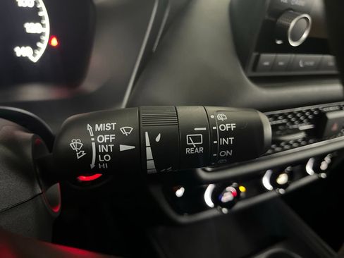 Used 2025 Honda HR-V Sport image 63