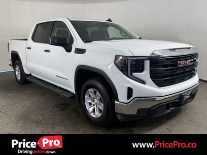 Used 2024 GMC Sierra 1500 Pro w/ Pro Value Package