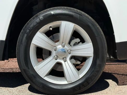 Used 2016 Jeep Compass Sport w/ Power Value Group image 27