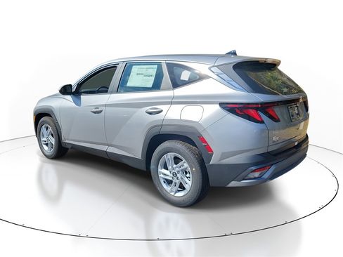 New 2026 Hyundai Tucson SE image 3