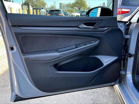 Used 2024 Volkswagen GTI SE w/ MDO Package image 24