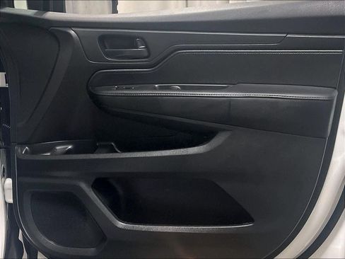 Used 2025 Honda Odyssey EX-L image 12