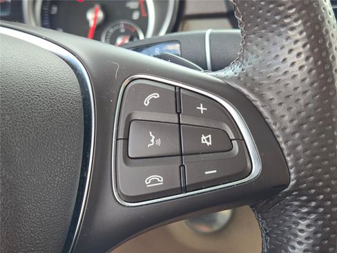 Used 2018 Mercedes-Benz GLE 350 4MATIC image 37