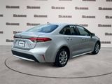 Used 2022 Toyota Corolla LE image 5