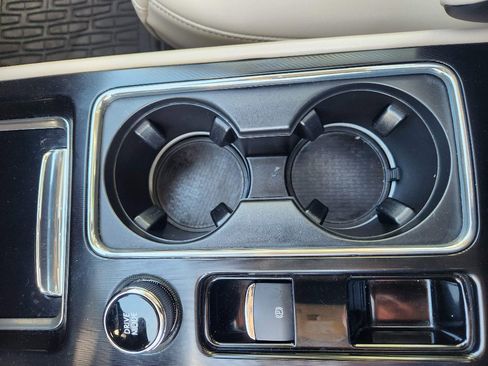 Used 2022 Lincoln Corsair Reserve w/ Equipment Group 201A image 33