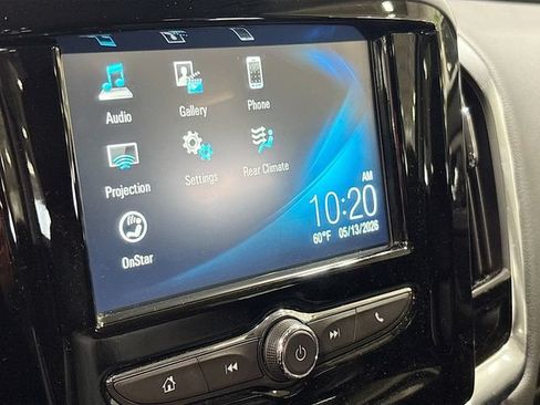 Used 2019 Chevrolet Traverse LT FWD image 15