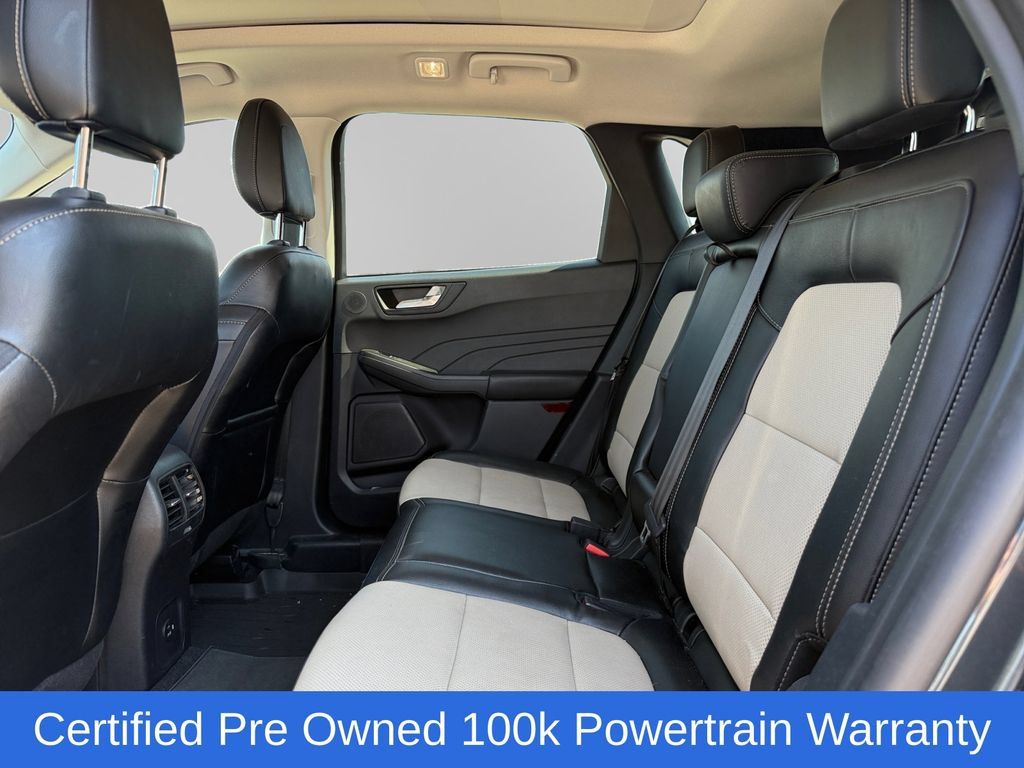 Certified 2022 Ford Escape Titanium w/ Titanium Elite Package AWD/4WD image 13