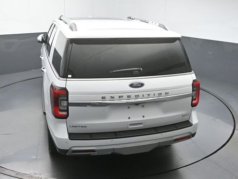 Used 2024 Ford Expedition Limited image 47