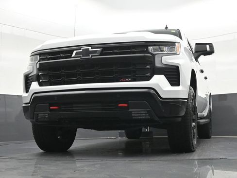Used 2025 Chevrolet Silverado 1500 LT Trail Boss w/ LT Trail Boss Premium Package AWD/4WD image 30