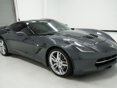 Used 2014 Chevrolet Corvette Stingray Coupe w/ 3LT Preferred Equipment Group image 3