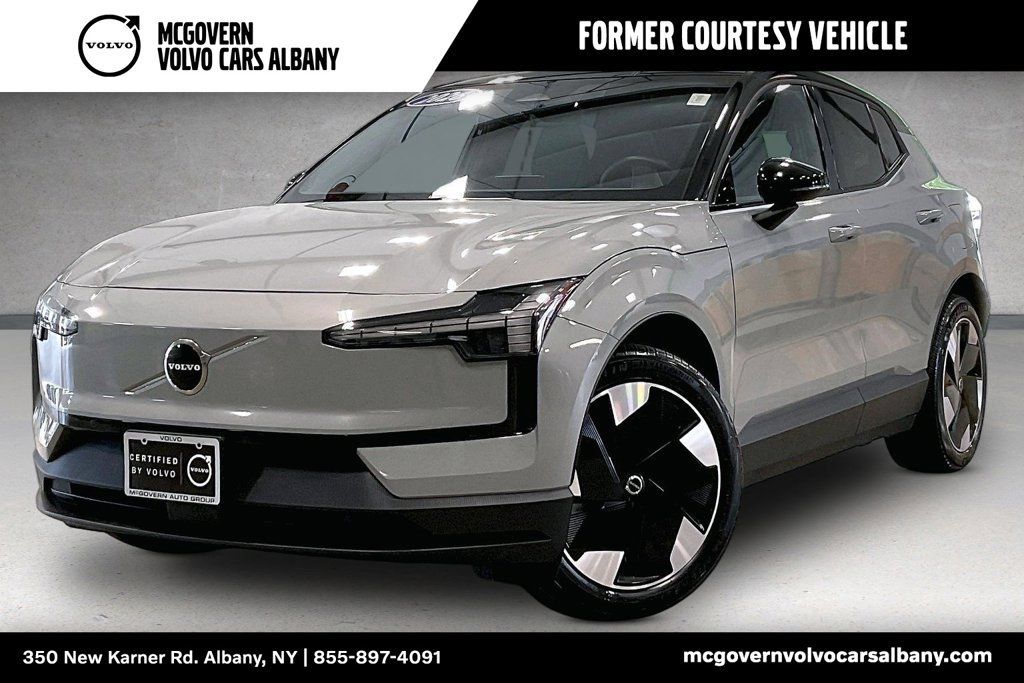 Certified 2026 Volvo EX30 Plus w/ Climate Package AWD/4WD image 1