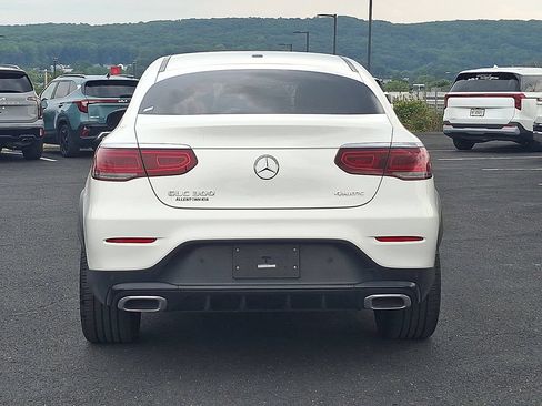 Used 2021 Mercedes-Benz GLC 300 4MATIC Coupe image 5