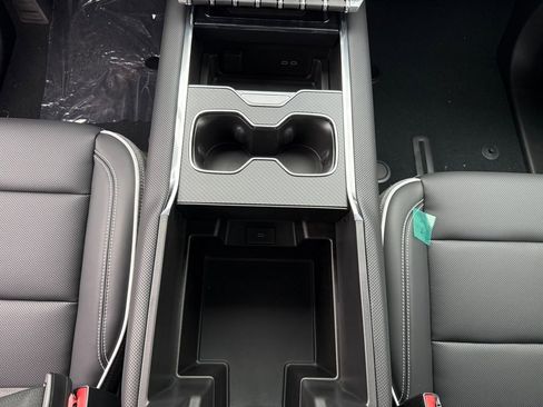 New 2026 GMC Sierra EV Elevation image 28