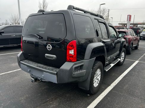 Used 2015 Nissan Xterra S image 3