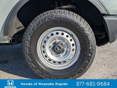 Used 2022 Ford Bronco 4-Door image 10