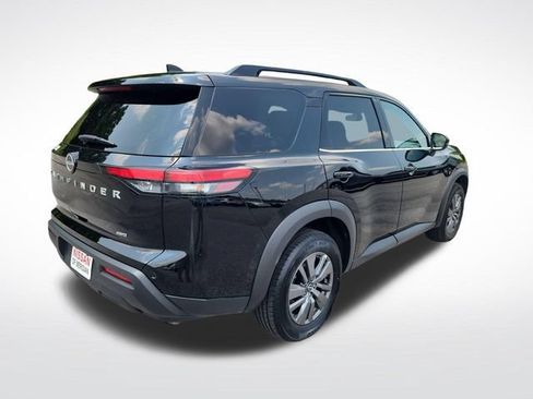 Used 2025 Nissan Pathfinder SV AWD/4WD image 5