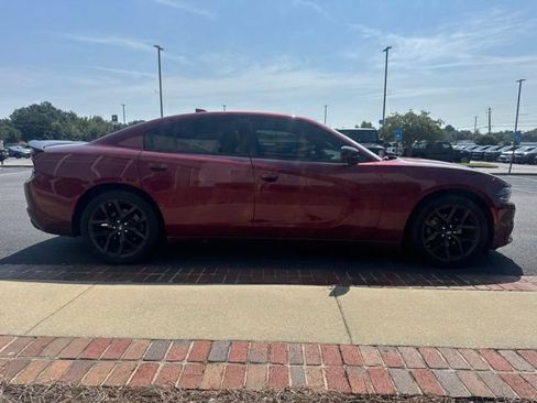 Used 2023 Dodge Charger SXT w/ Blacktop Package RWD image 5