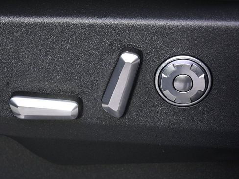 New 2025 Lincoln Navigator L Reserve image 14