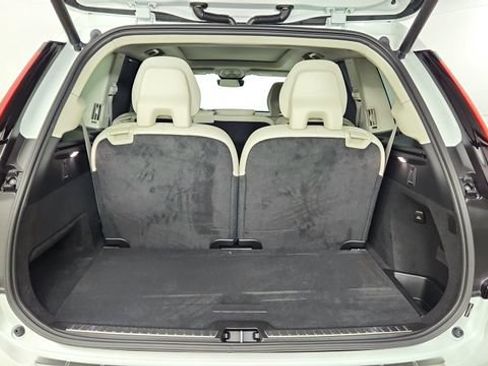 New 2026 Volvo XC90 T8 Ultra w/ Protection Package Premier AWD/4WD image 44