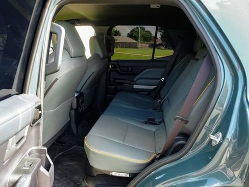 Used 2025 Toyota 4Runner Trailhunter AWD/4WD image 49