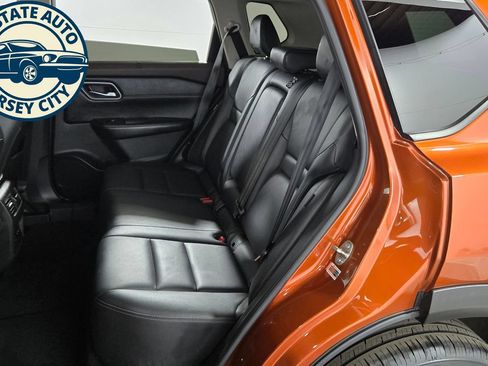 Used 2021 Nissan Rogue SL w/ Premium Package AWD/4WD image 27