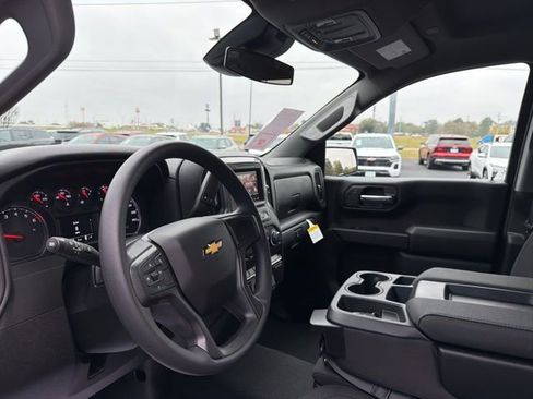 New 2026 Chevrolet Silverado 1500 W/T image 8