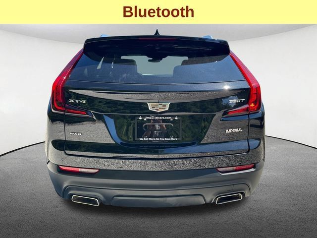 Used 2023 Cadillac XT4 Luxury w/ Cold Weather Package AWD/4WD image 11