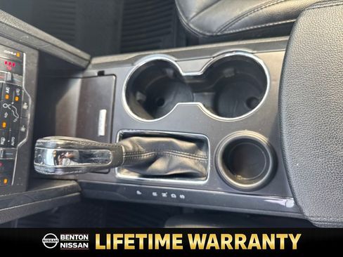 Used 2017 Ford Explorer XLT w/ Equipment Group 202A image 27