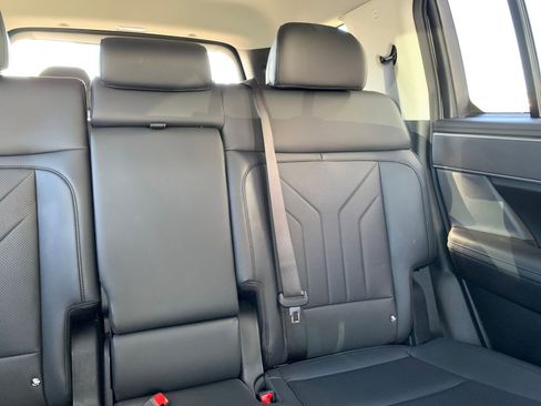 Used 2025 Hyundai Santa Fe SEL image 40